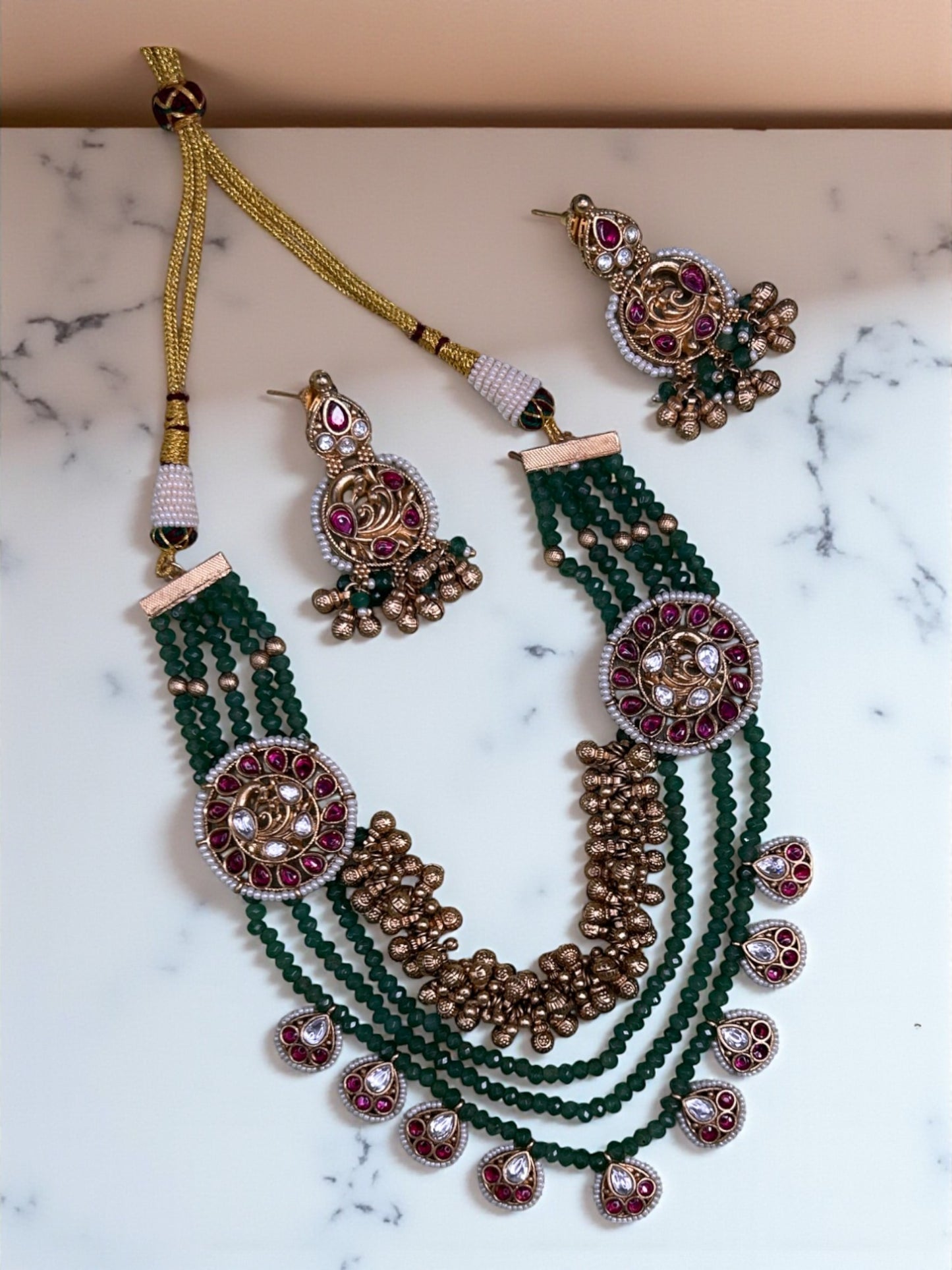 Elegant traditional Jadau Kundan Necklace set
