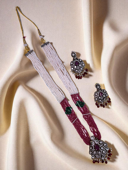 Elegant Pink and White Beaded Haaram Featuring a Victorian Pendant and Earrings