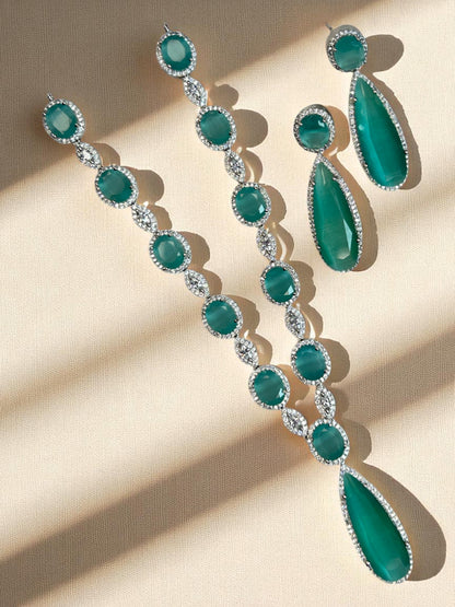 Monalisa Stone Pendant Set Adorned with Sparkling American Diamonds