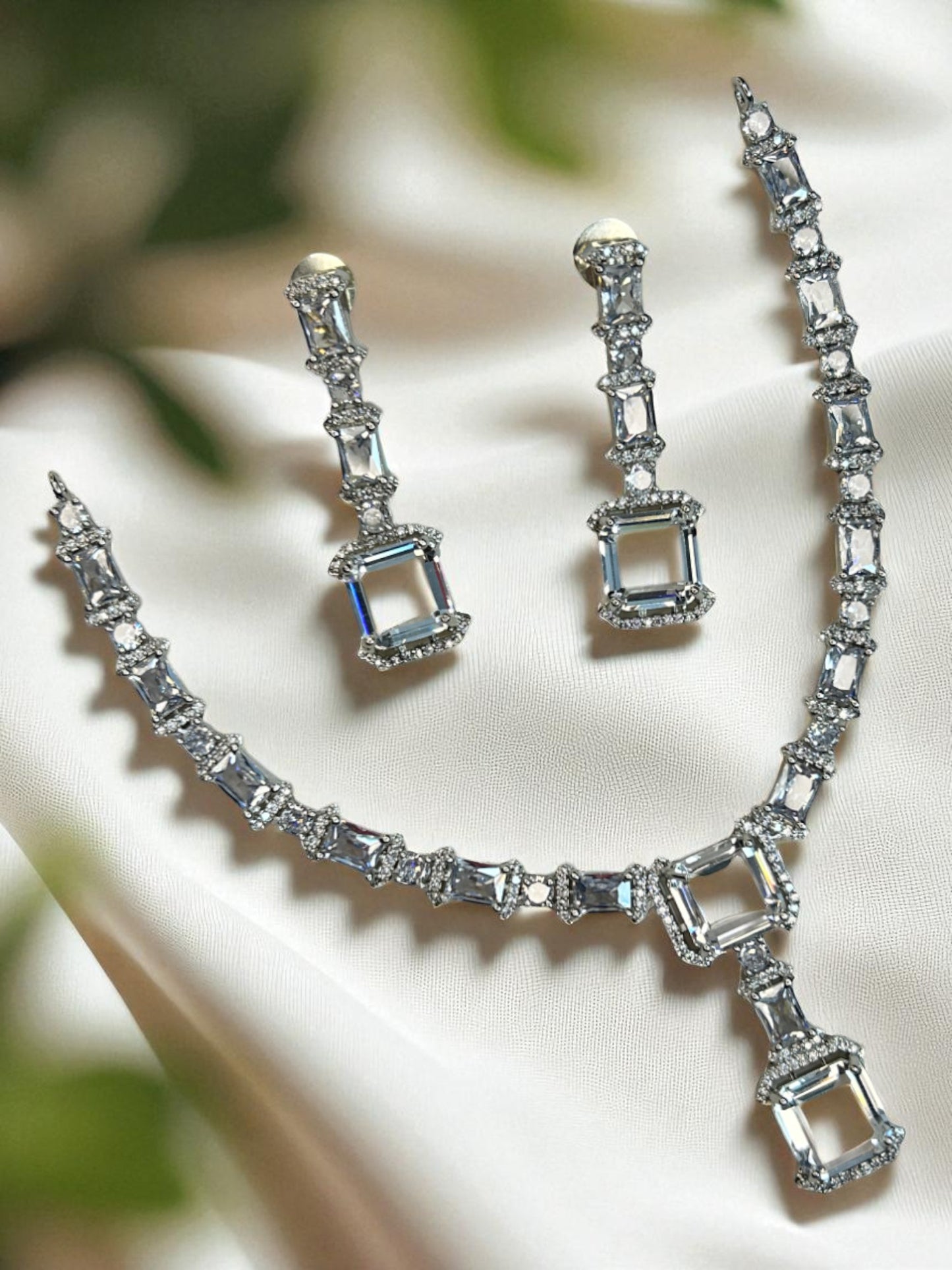 Cubic Zirconia Studded AD Jewellery Necklace Set