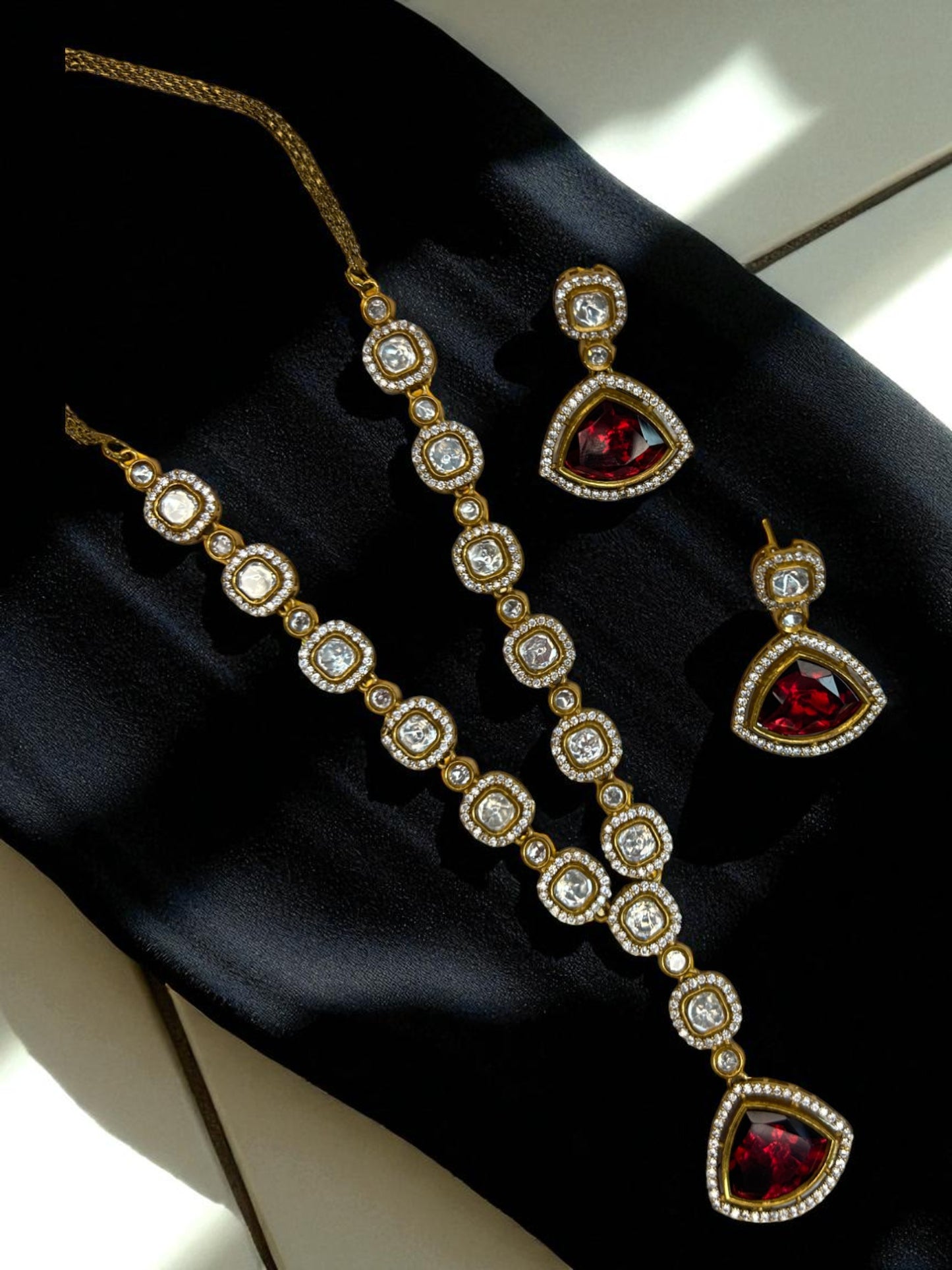 Antique Finish Mozonite Polki Opal Necklace Set