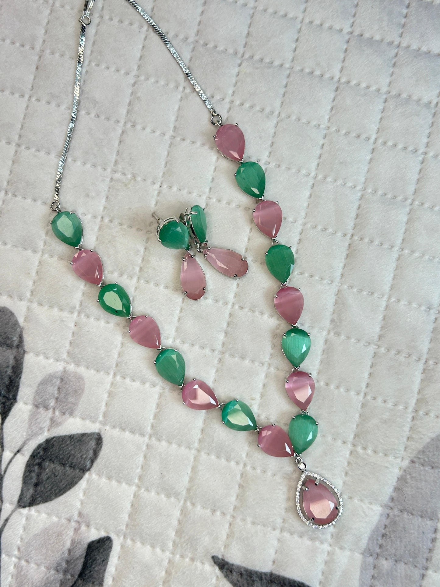 Emerald Teardrop Luxury Statement Necklace & Earring Set